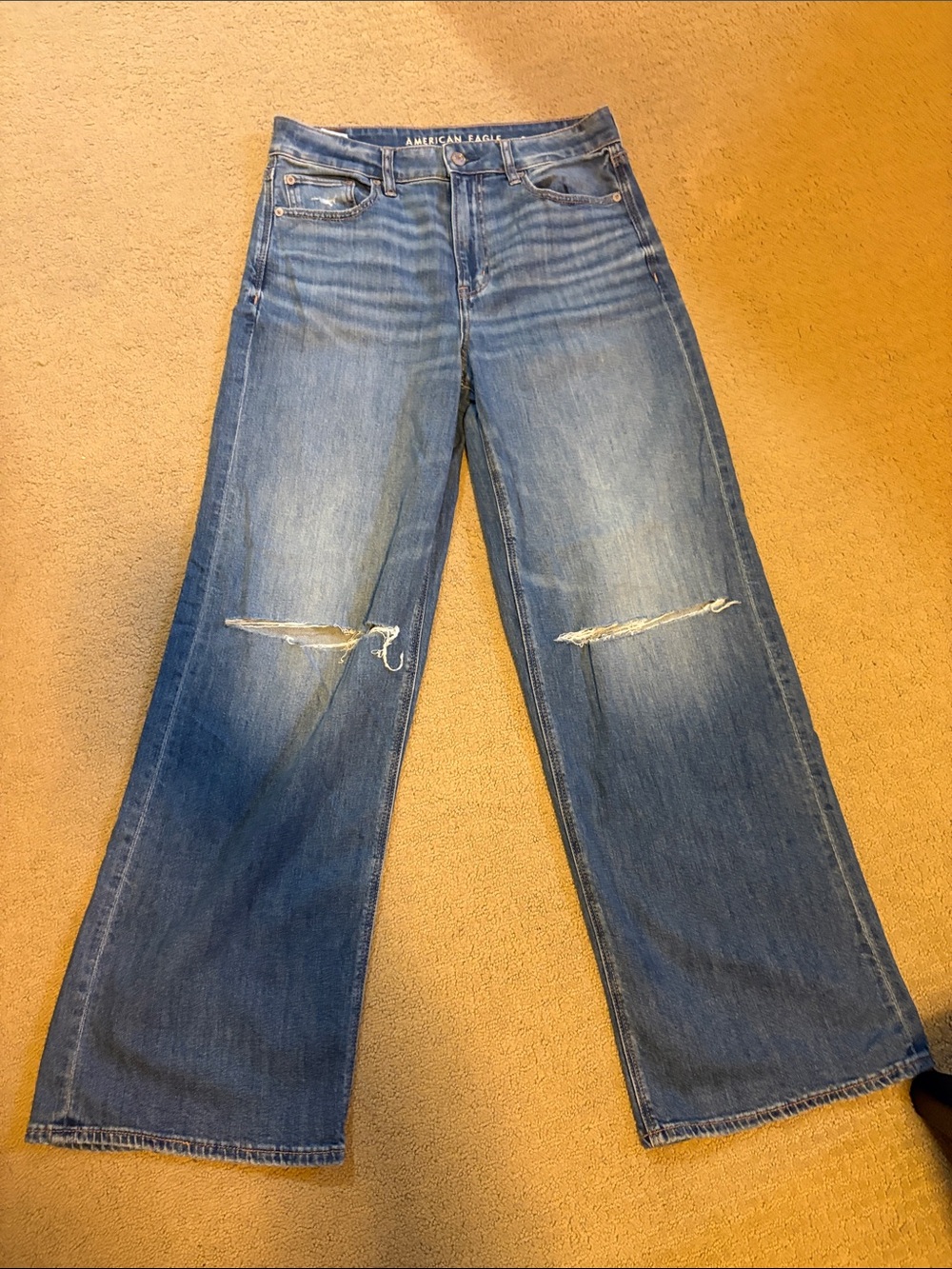 American Eagle Women's Medium Blue High Waisted Bell Bottom Jeans 6/30
